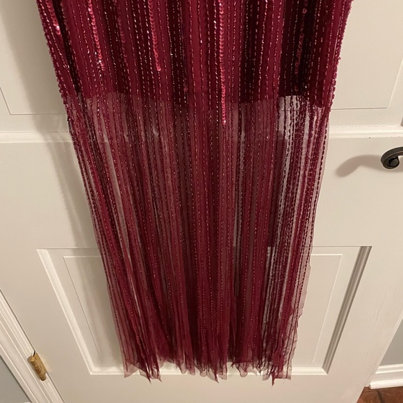 Adriana Papell Dress. Size 2 with tags. This dress is a show stopper! - Picture 3 of 5